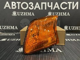 Габаритный огонь Toyota IPSUM 98-01 L жёлтый 4426L-1