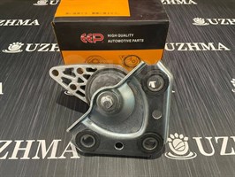 Подушка двигателя DY5W правая  D35039060C-1