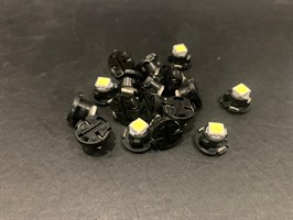 Лампа автомобильная светодиодная T4.7-5050-1SMD 12V белый свет T4.7-5050-1SMD 12V-1