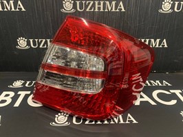 Стоп сигнал Toyota PREMIO AZT240 01-07 R 20442R-1